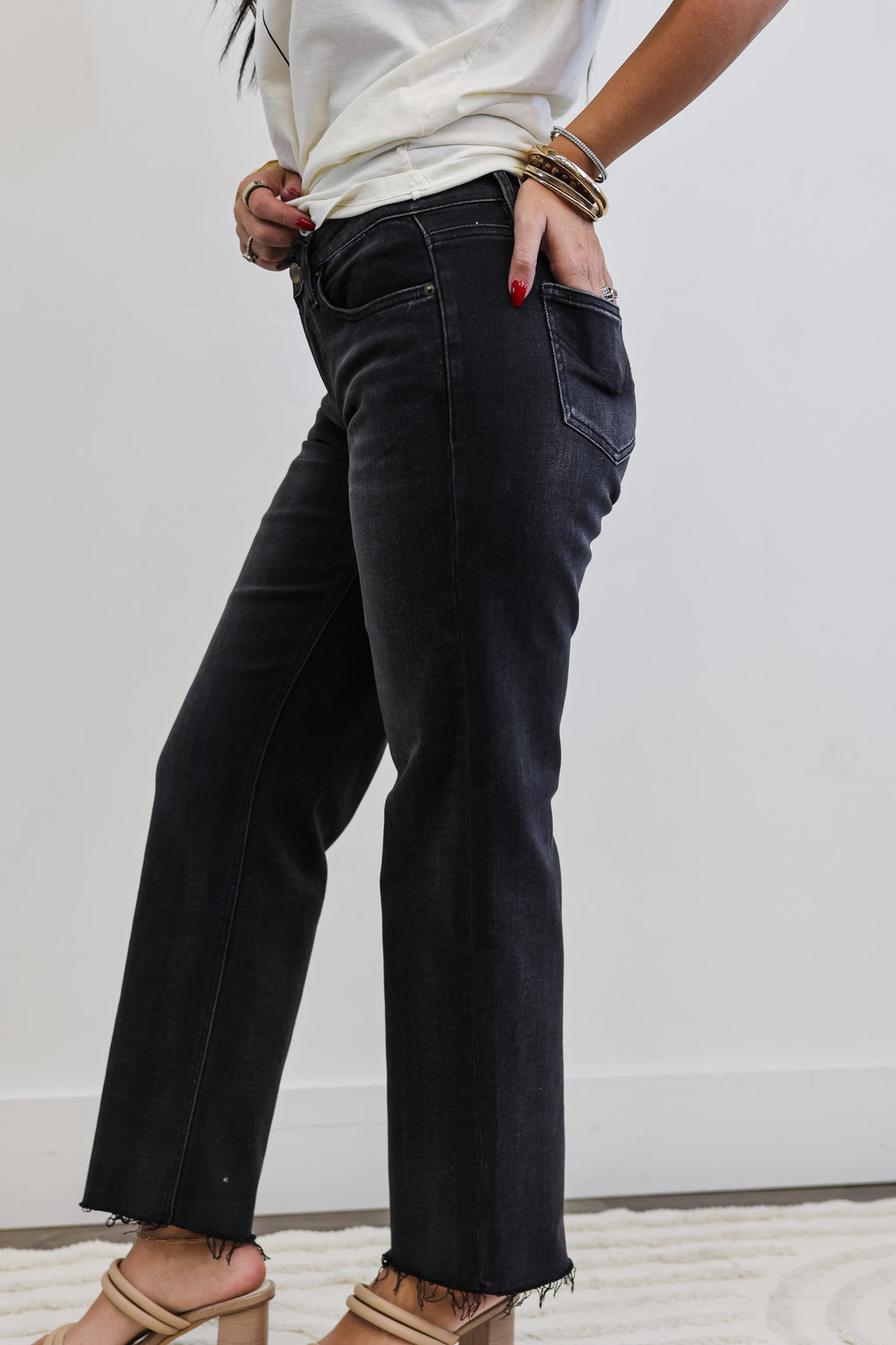 MICA Mid-Rise Ankle Straight