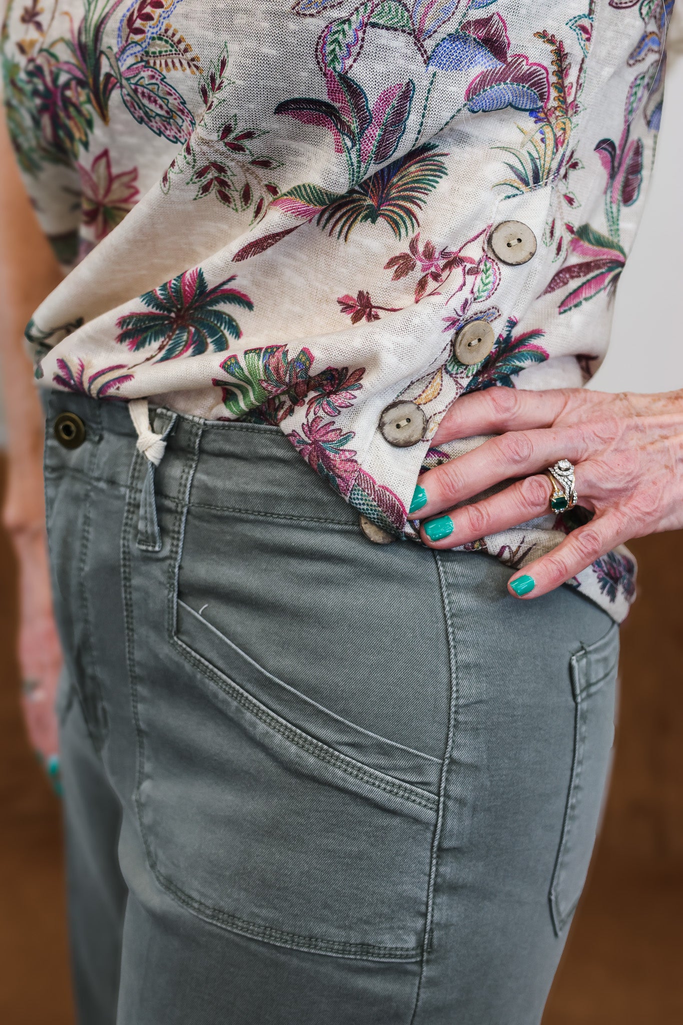 Coco Floral Tee Button Detail
